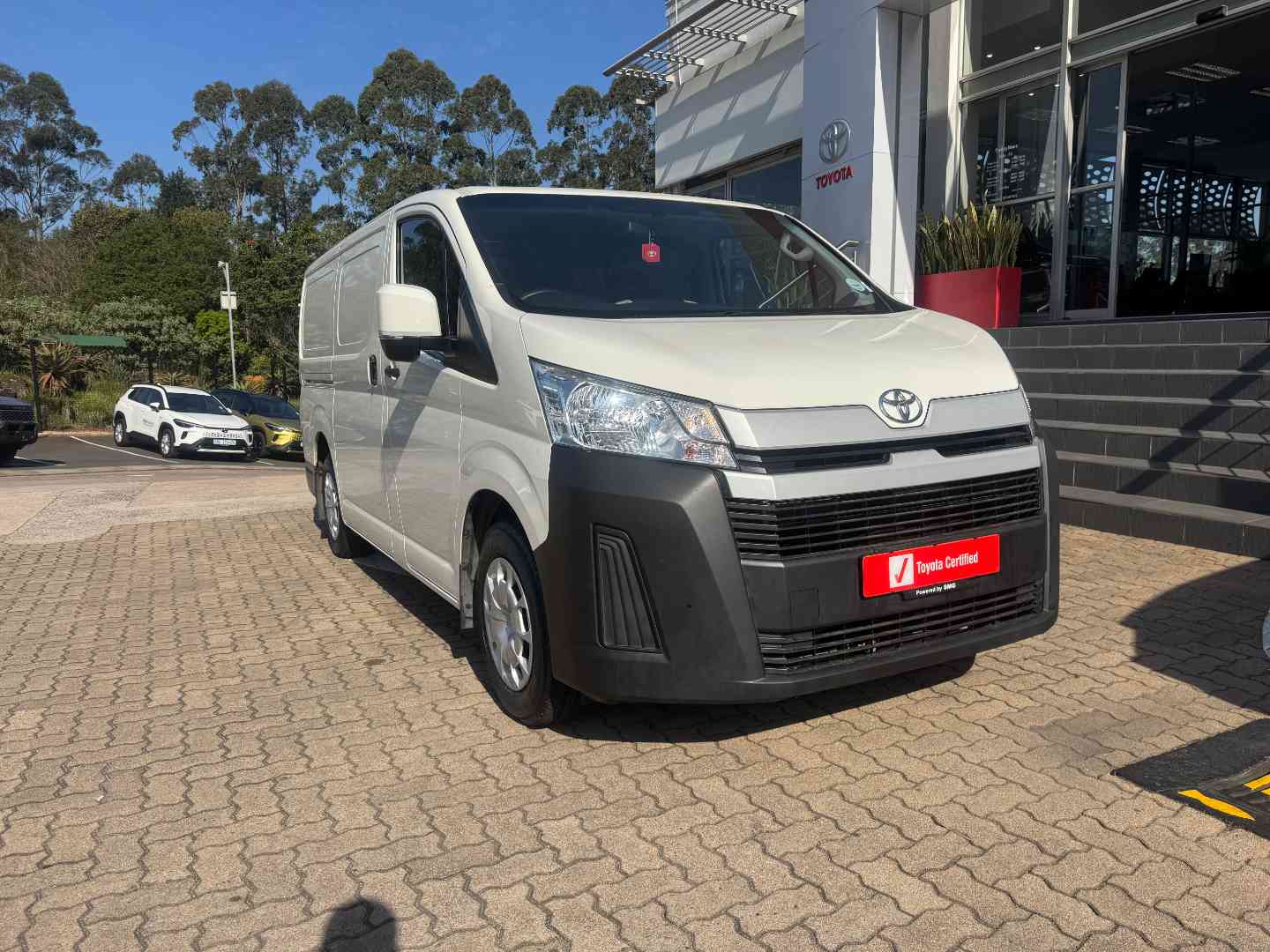 Toyota Quantum 2.8 LWB Panel Van