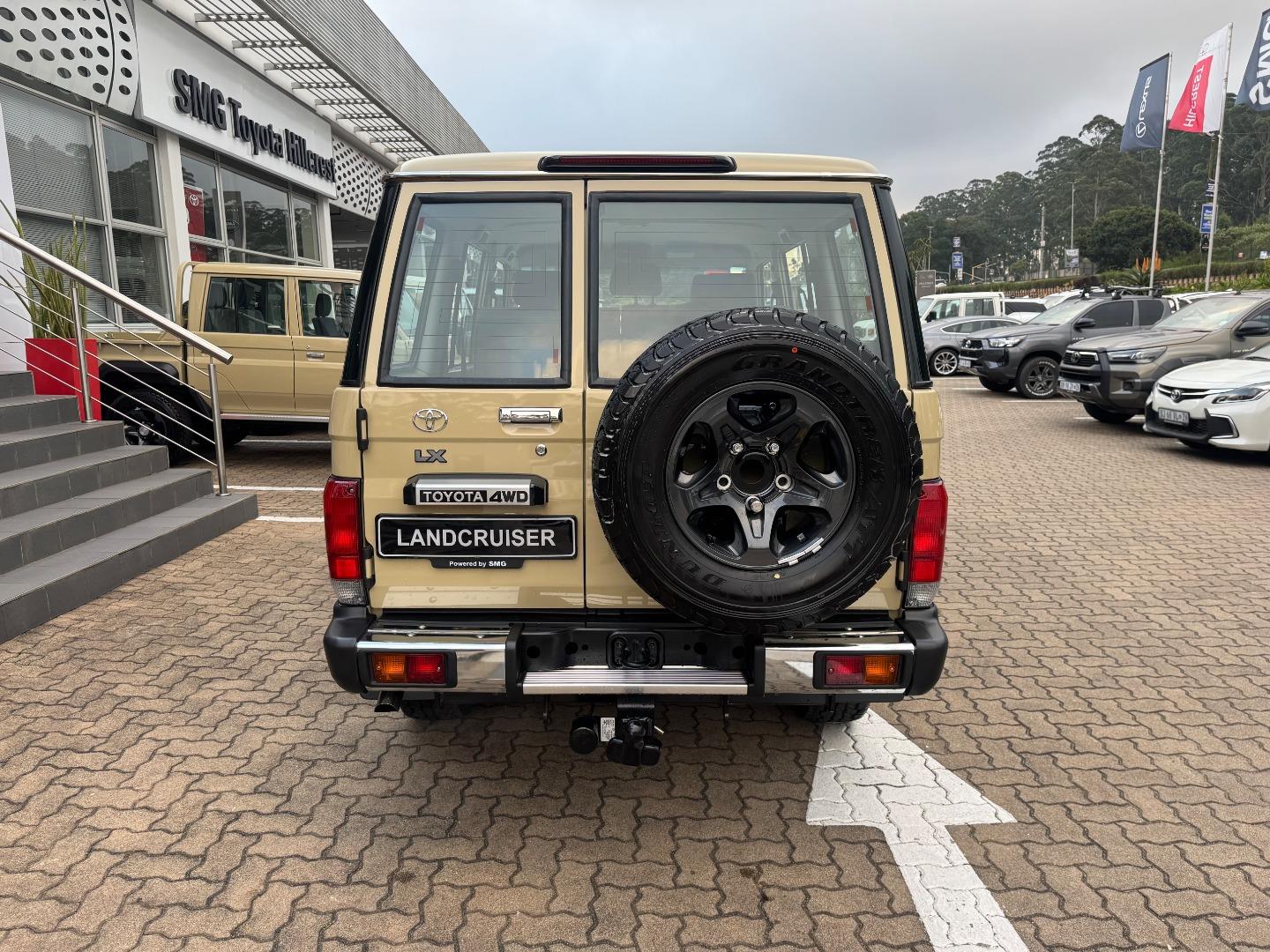 Toyota Land Cruiser 76 2.8GD-6 Station Wagon – SMG Toyota Hillcrest