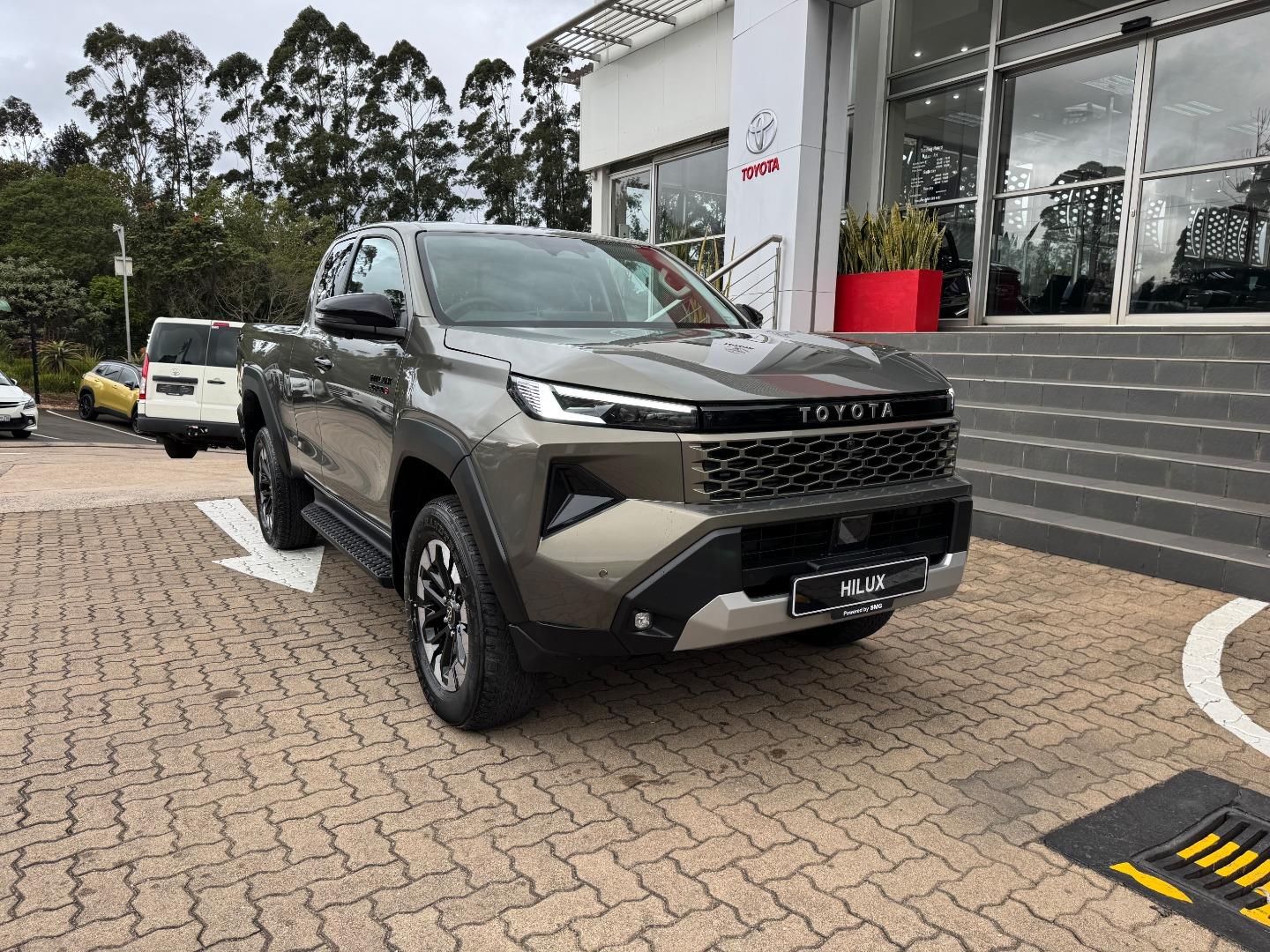 Toyota Hilux 2.8GD-6 Xtra Cab Raider X