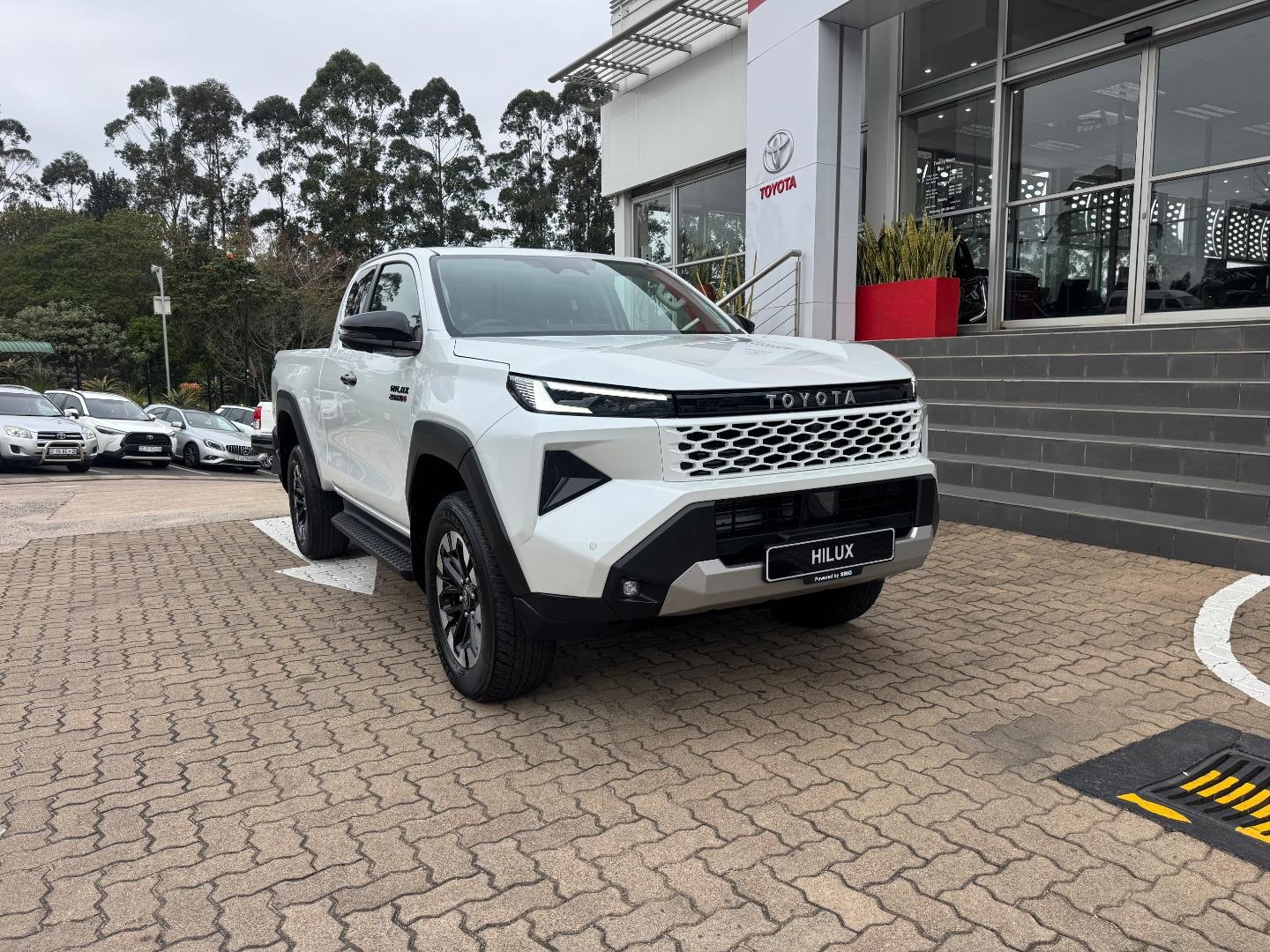 Toyota Hilux 2.8GD-6 Xtra Cab Raider X 4x4