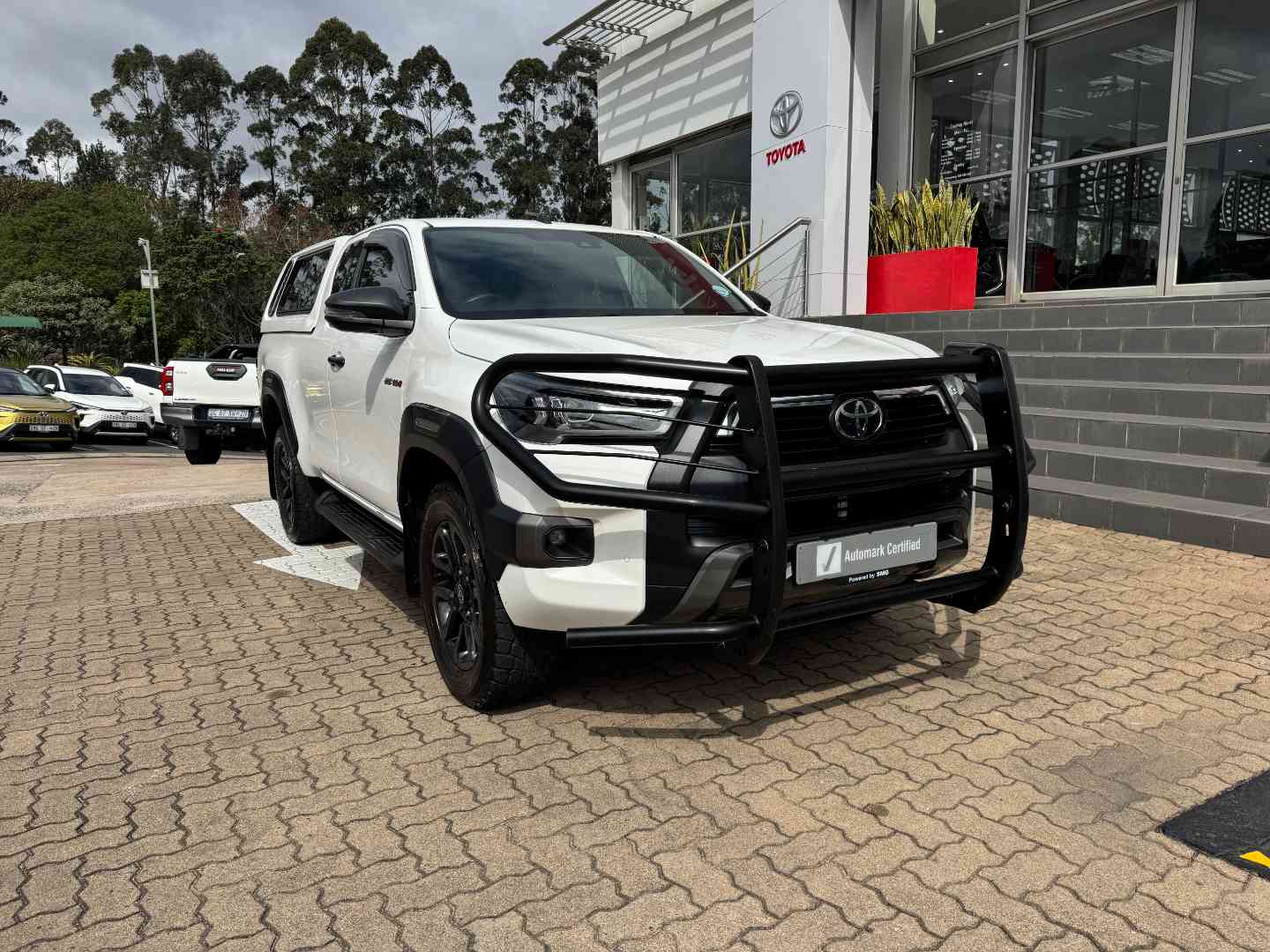 Toyota Hilux 2.8GD-6 Xtra Cab 4x4 Legend Manual