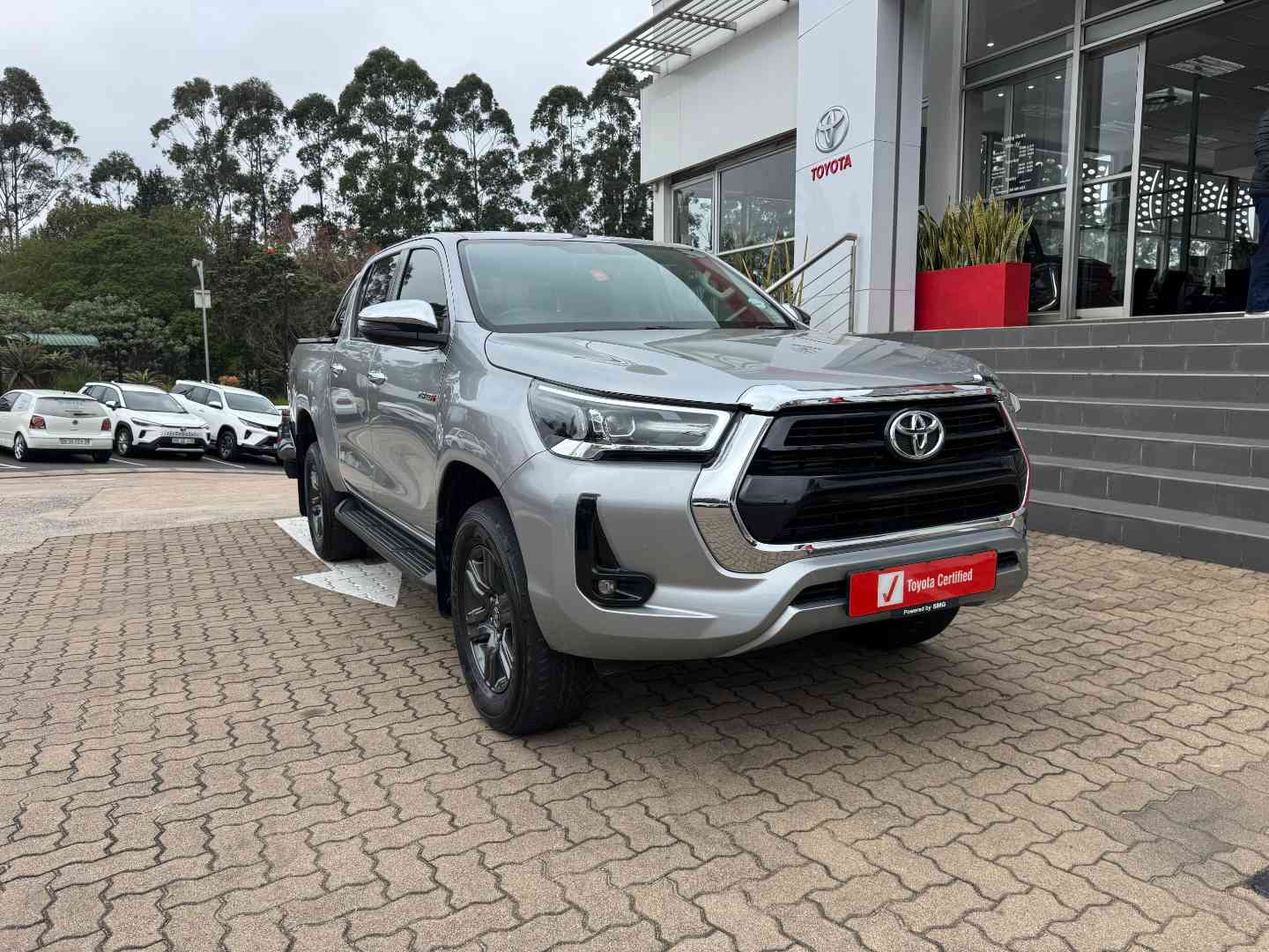 Toyota Hilux 2.8GD-6 Double Cab Raider auto