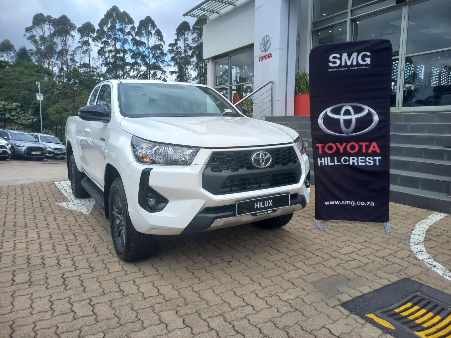 Toyota Hilux 2.4GD-6 Double Cab Raider Manual