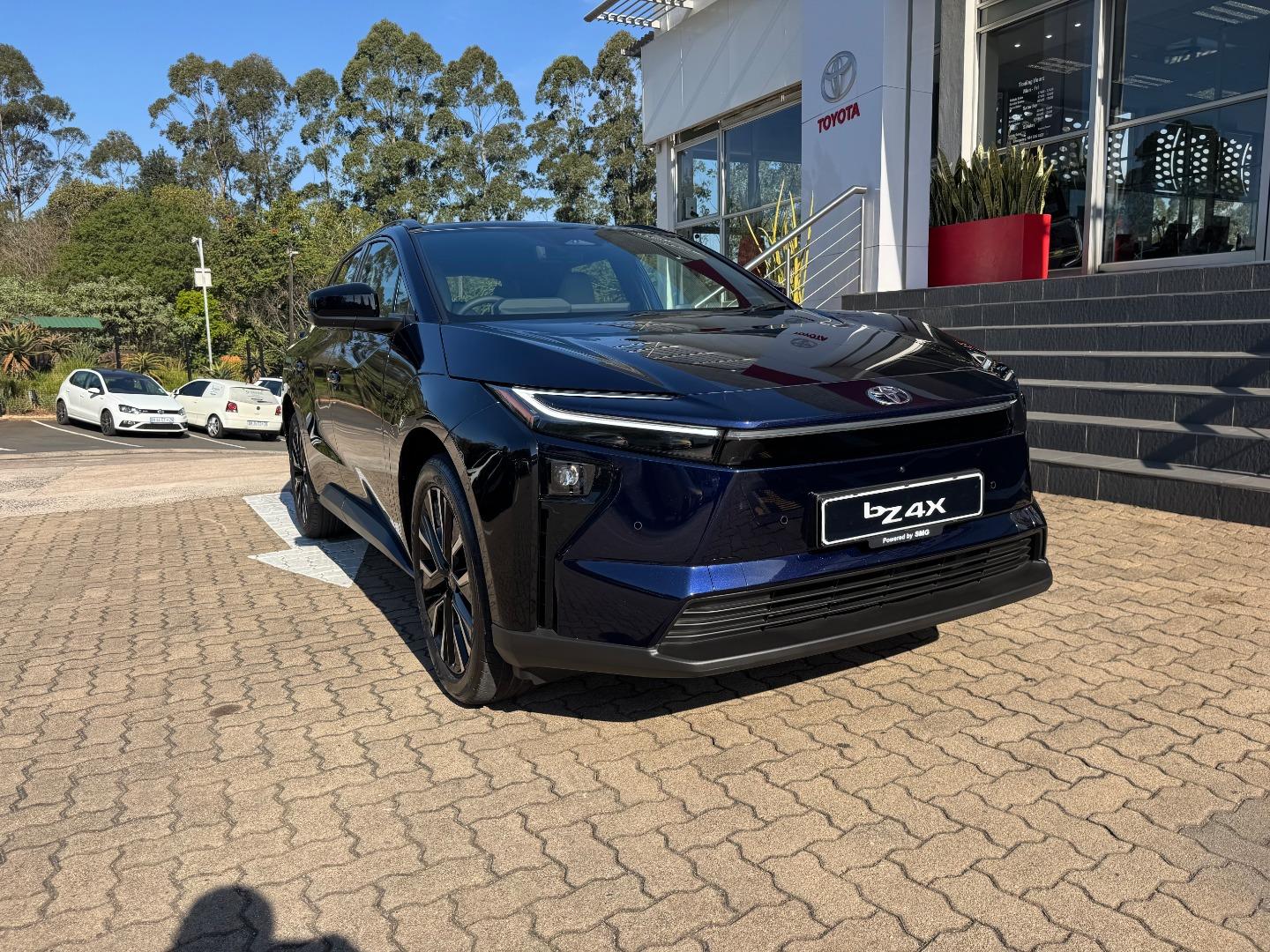 Toyota bZ4X BEV AWD