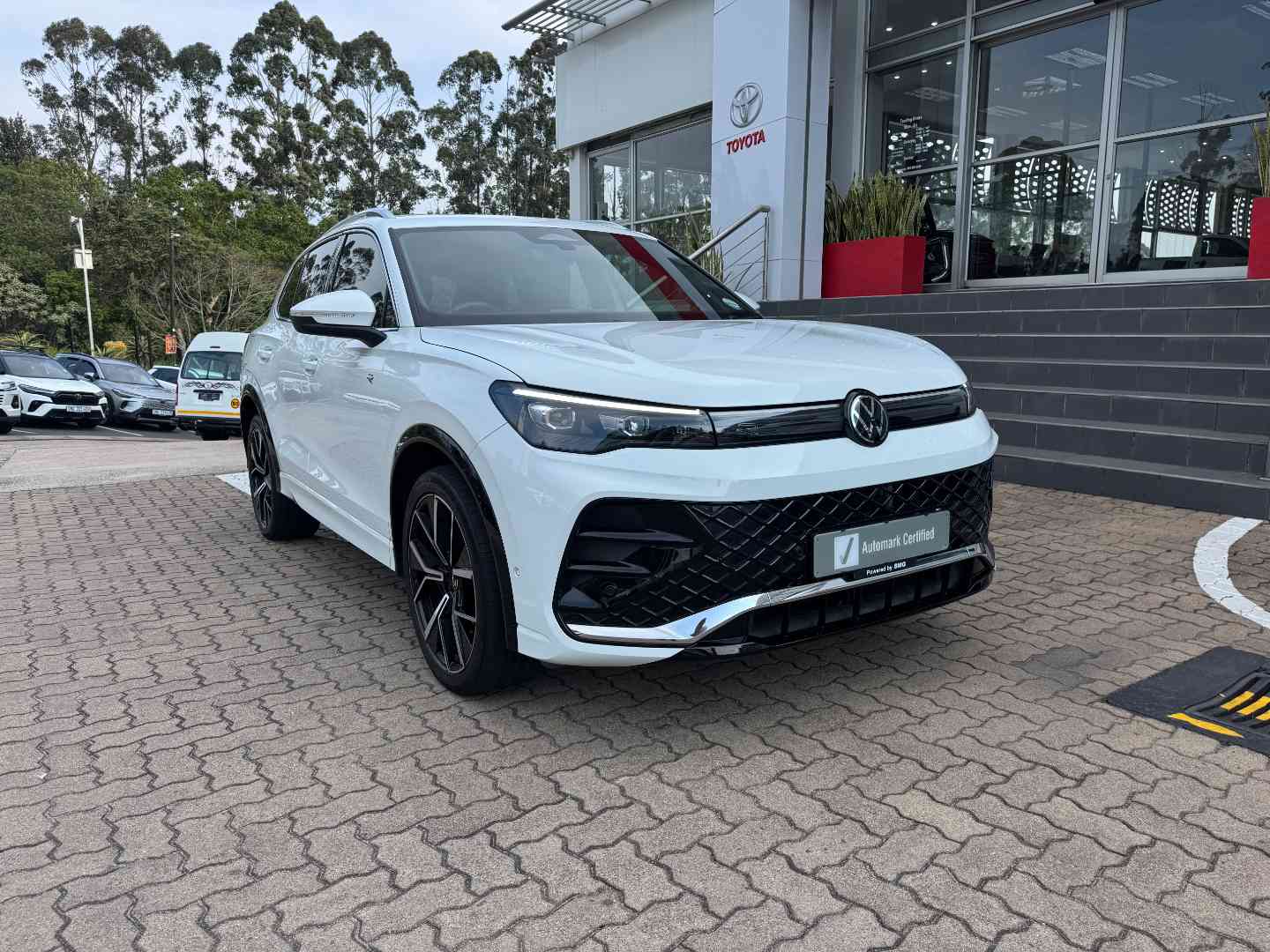 Volkswagen Tiguan 1.4TSI R-line